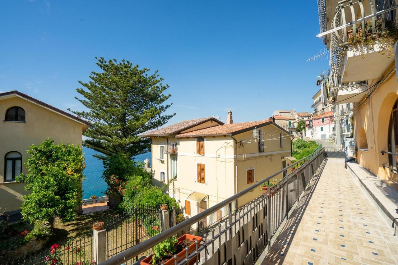Borgo Dei Saraceni - Suites & Apartments Agropoli Exterior photo