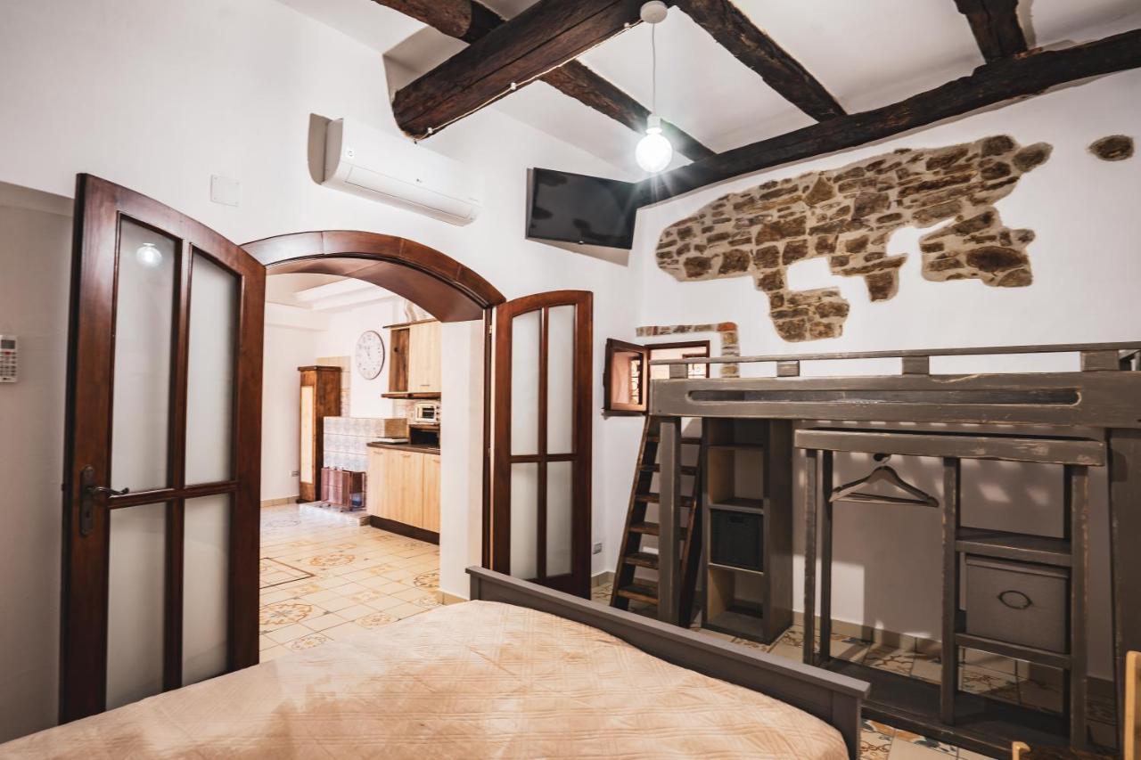 Borgo Dei Saraceni - Suites & Apartments Agropoli Exterior photo