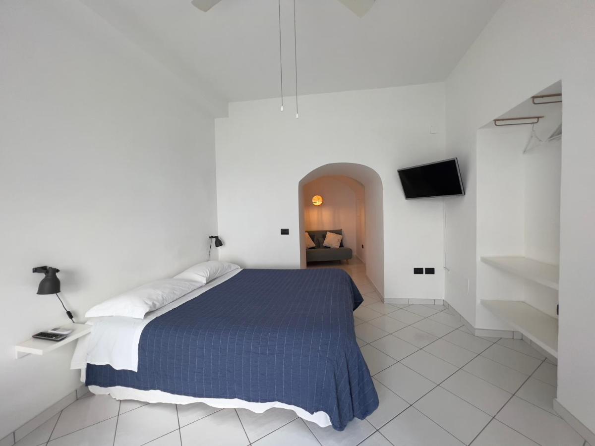 Borgo Dei Saraceni - Suites & Apartments Agropoli Exterior photo
